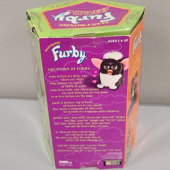 Original Vintage 1998 Furby Skunk Electronic Toy - Picture 3 of 4